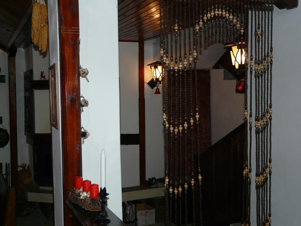 Staroto Shkolo House - Rooms For Guests Subotkovtsi المظهر الخارجي الصورة